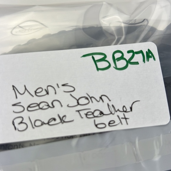 Vintage Sean John Black Leather Belt with silver Studs - Picture 9 of 9